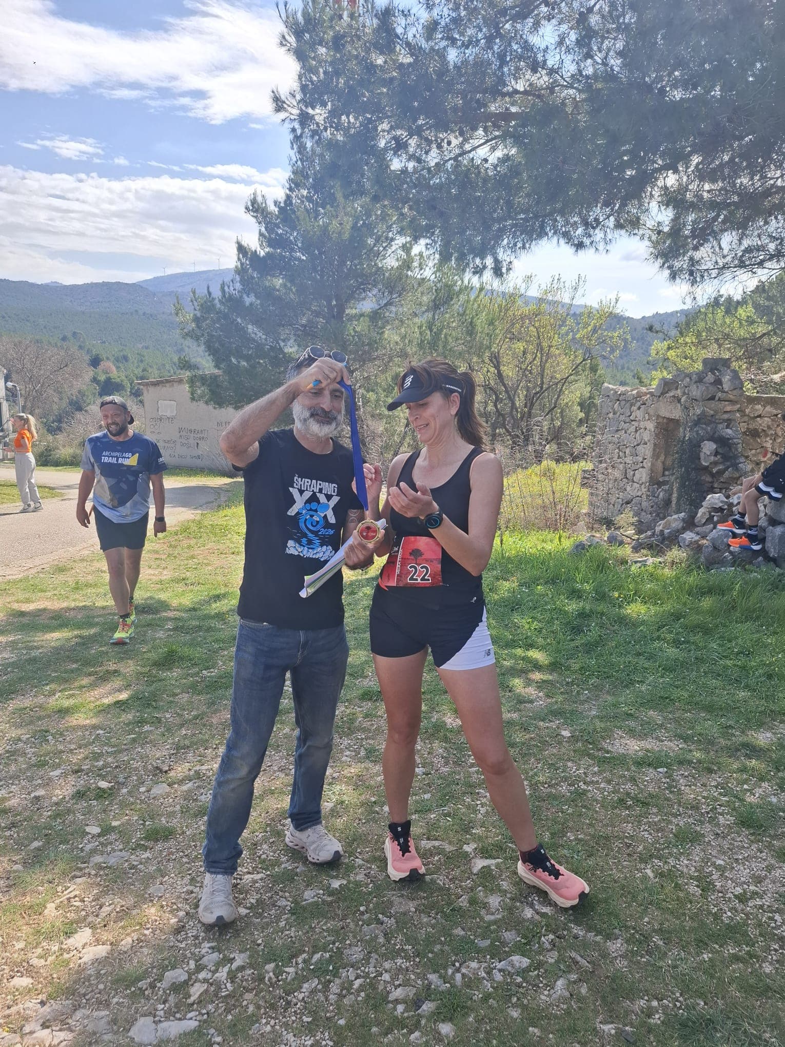 Trkači na stazi u Vrpolju 14